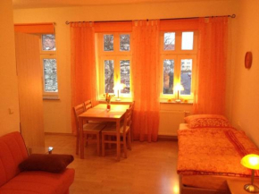 Moderne-Ferienwohnung-in-ruhiger-zentraler-Lage-am-Park